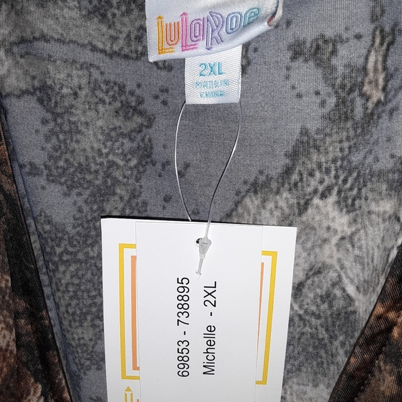 Lularoe Michele 2xl Wrap Dress. Brown and Gold mingled design. - Picture 9 of 10